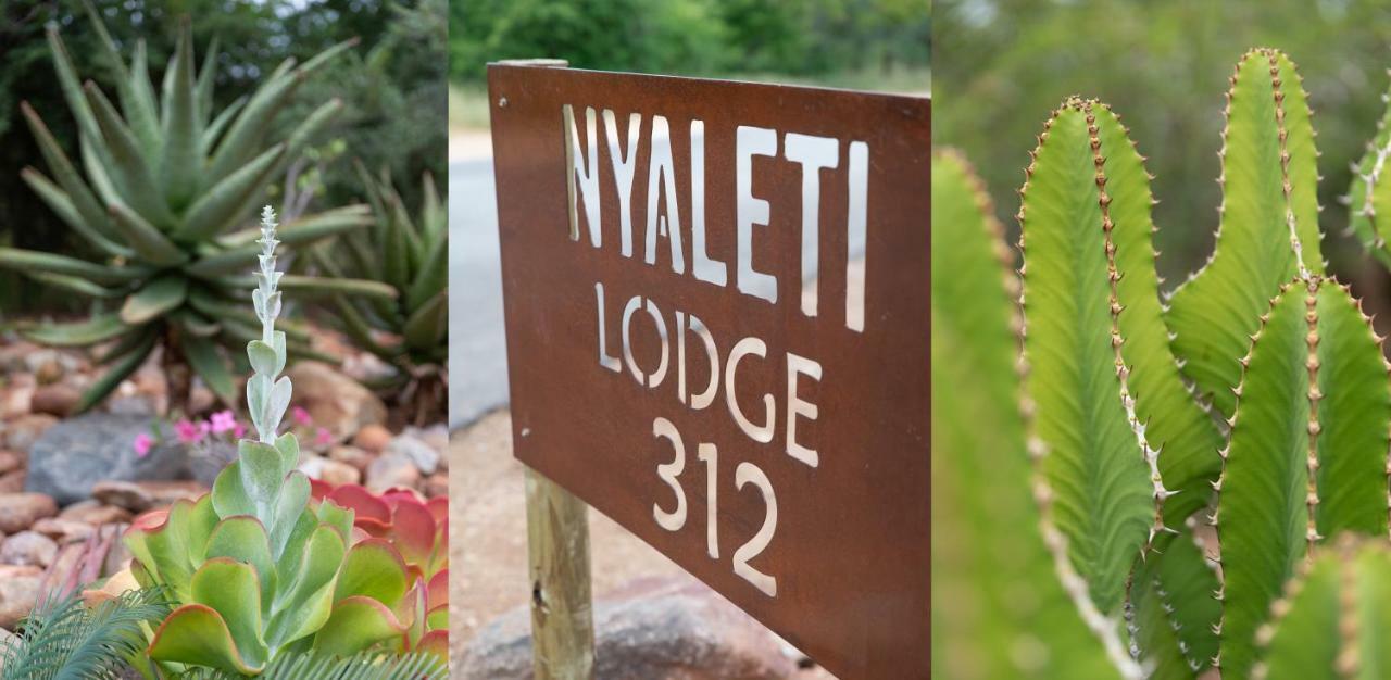 Nyaleti Lodge Hoedspruit Exterior photo
